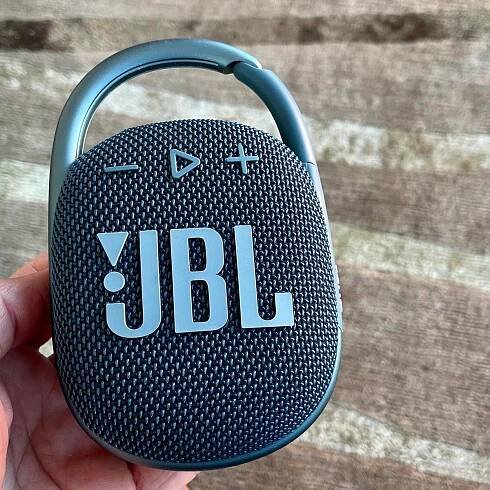 JBL Clip 4 Bluetooth speaker review: A new design and improved sound quality