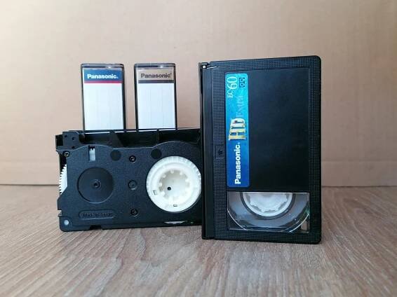 Digitalizace VHS-C Kralupy nad Vltavou, Mikovice Profistrih.cz - Převod kazet - Petr Vojkůvka • Firmy.cz