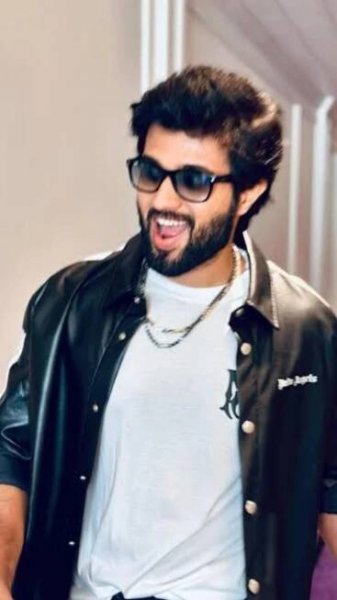 'Kingom' actor Vijay Deverakonda’s stylish looks