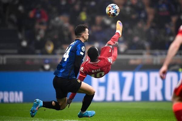 Liga mistrů: Bayern na poslední chvíli zachránil remízu, Liverpool porazil Inter