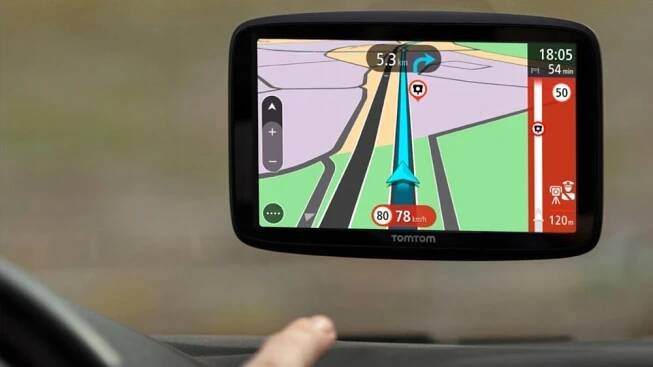 Automobilová navigace TomTom GO Navigator 7 32GB bluetooth Aktualizace mapy doživotní
