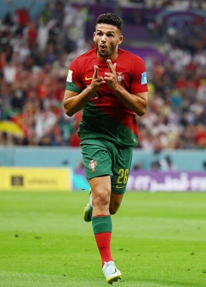 SESTŘIH: Jasná záležitost, Švýcaři na kolenou. A šlo to i bez Ronalda