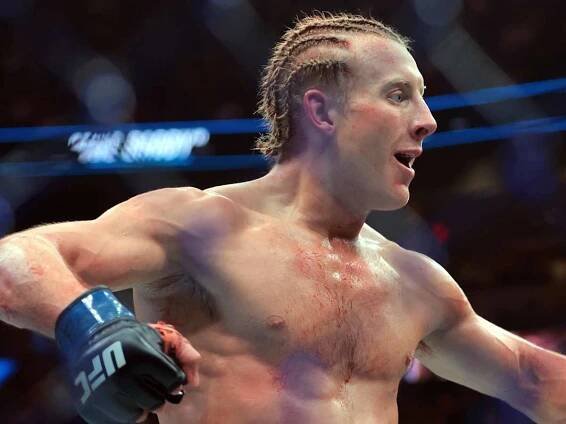 UFC lightweight title contender sends harsh message to Paddy Pimblett