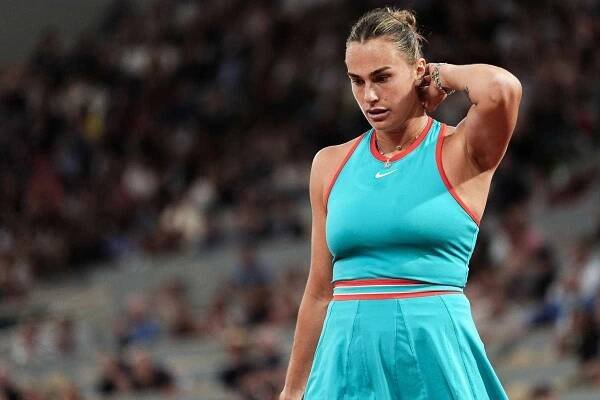 Chystá se korunovace nové šampionky French Open. Sabalenková jde do finále jako favoritka