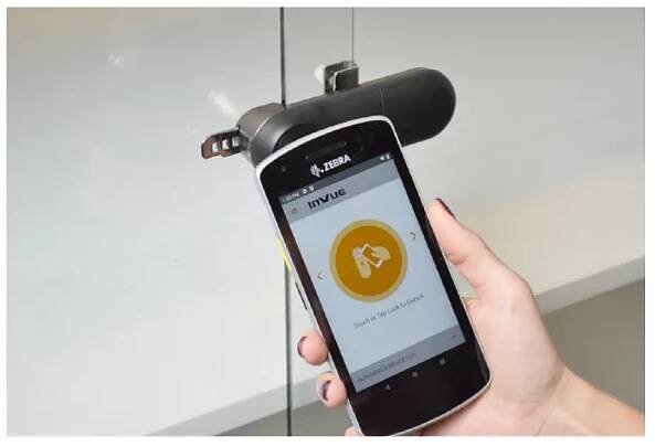 Průvodce instalací LIVE Slider Lock LL101