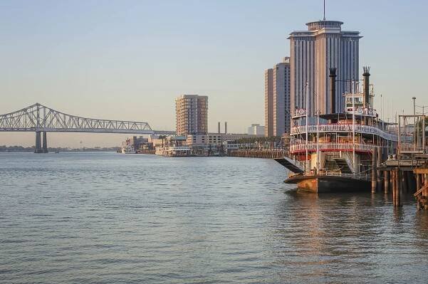 Steamboat Natchez in the Mississippi RIver