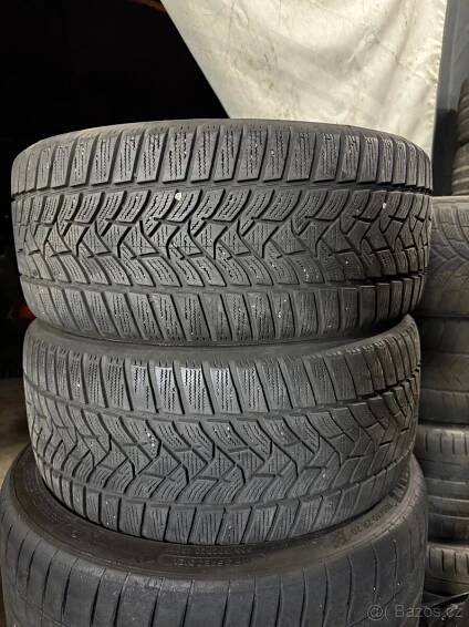 225/40/18 zimní pneu Dunlop
