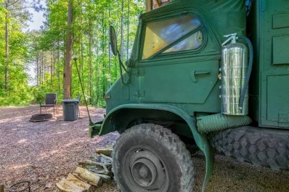  Glamp Out In A Mercedes Unimog From ‘The Walking Dead’ And ‘The Hunger Games’ On Airbnb