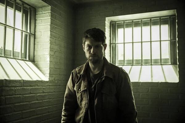 Outcast - What Lurks Within - Z filmu - Patrick Fugit