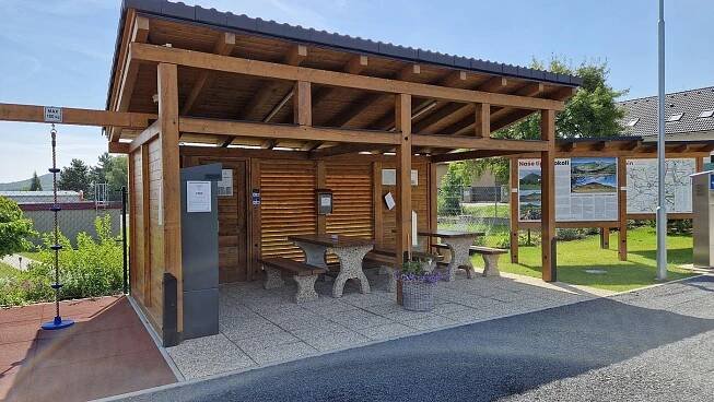 STELLPLATZ VELEMÍN - Campground Reviews (Velemin, Czech Republic)
