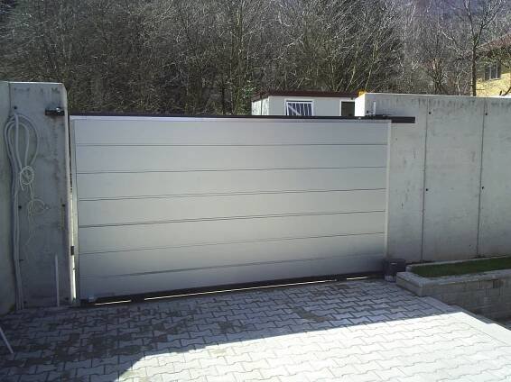 Sliding gate on track