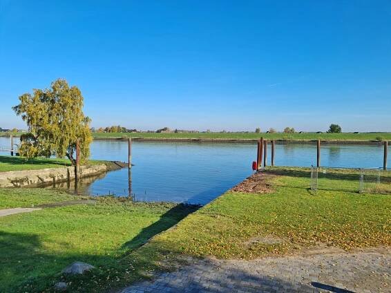 Bildergalerie des Wohnmobilhafen Elbepark Bunthaus Hamburg - Elbepark Bunthaus