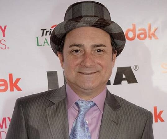 Kevin Pollak Biography - Facts, Childhood, Family Life & Achievements