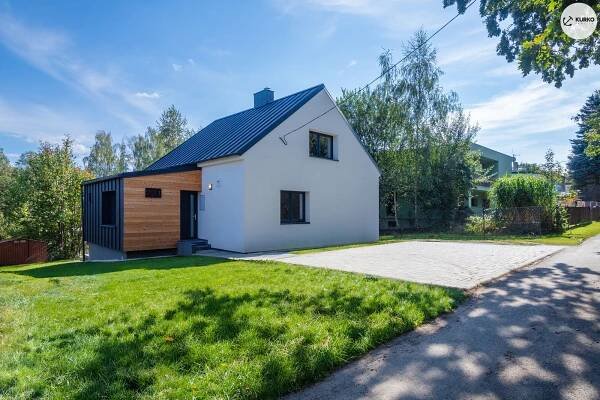 Rodinný, nízkoenergetický dům 4+KK, pozemek 468 m2 v obci Lučina