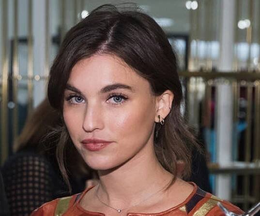 Rainey Qualley Biography - Facts, Childhood, Family Life & Achievements