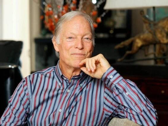 Richard Chamberlain - tichý představitel romantických hrdinů slaví 80. narozeniny