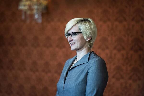 Karla Šlechtová, ministryně obrany | iROZHLAS - spolehlivé zprávy