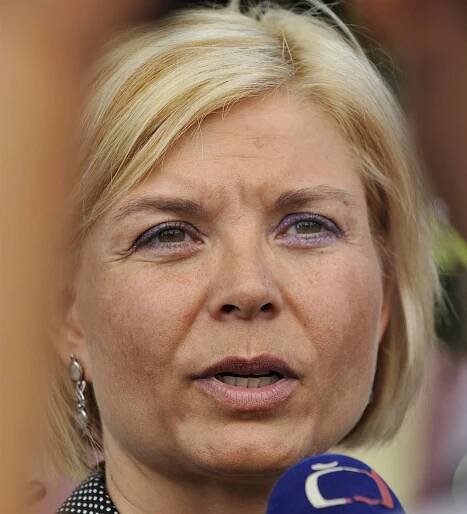 Kovářová zprostila funkce státního zástupce, který prý řídil opilý