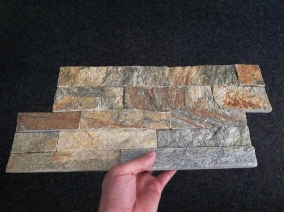Kamenný obklad VIPSTONE Kvarcit světlý multicolor - Kamenné obklady VIPSTONE.CZ ✅