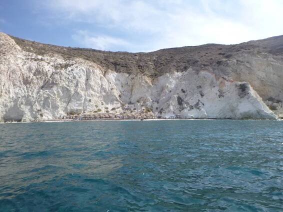 Pláž White Beach - ostrov Santorini
