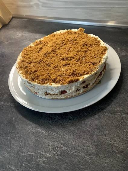 Nepečený Lotus Cheesecake s jahodami - fotografie 1 - TopRecepty.cz