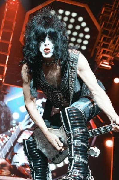 Photos: Legends Kiss Returned to Texas on 2021 End of the Road Tour