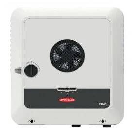 Solární střídač hybridní Fronius Symo Gen24 10.0 Plus - asymetrický