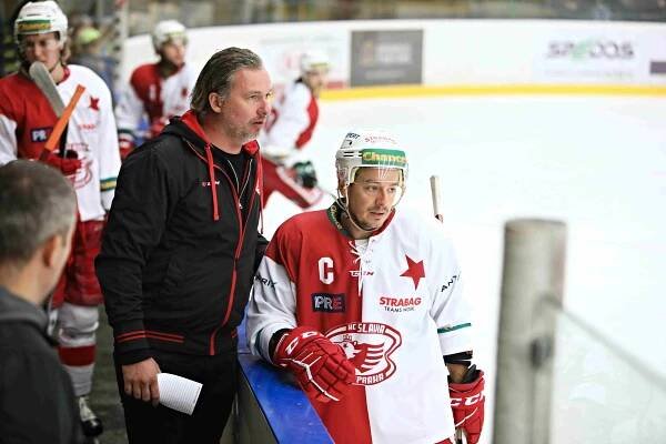 HC Vsetín online - oficiální­ internetové stránky VHK Vsetí­n | Potvrdí Vsetín svou formu i na ledě pražské Slavie? 