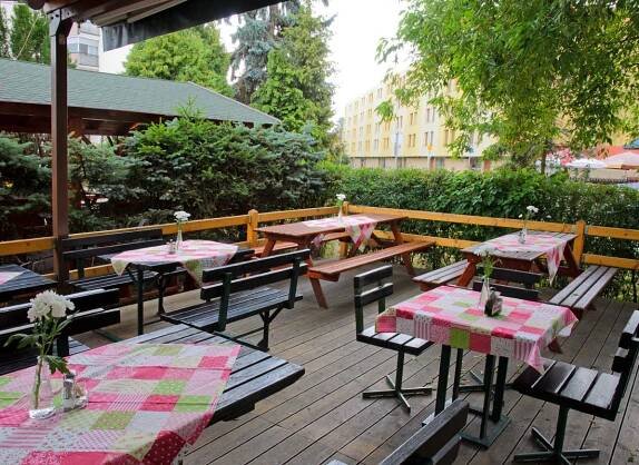 Restaurace Na Hrázce