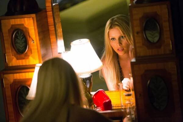 Upíří deníky - Vztek - Z filmu - Claire Holt