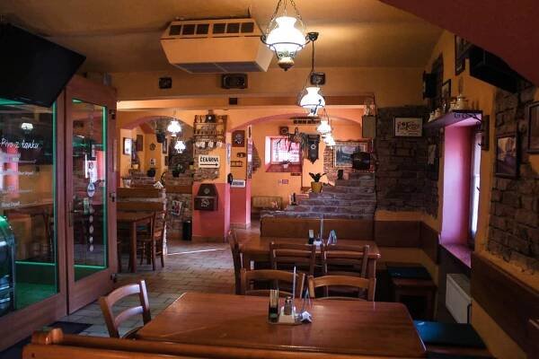 Restaurace Depo - Restaurace Liberec | Česká kuchyně blízko mě | Zamluvit nyní