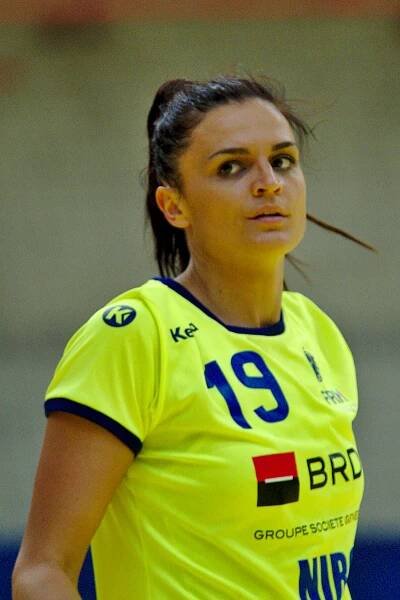 Ana Maria Savu - Wikipedia