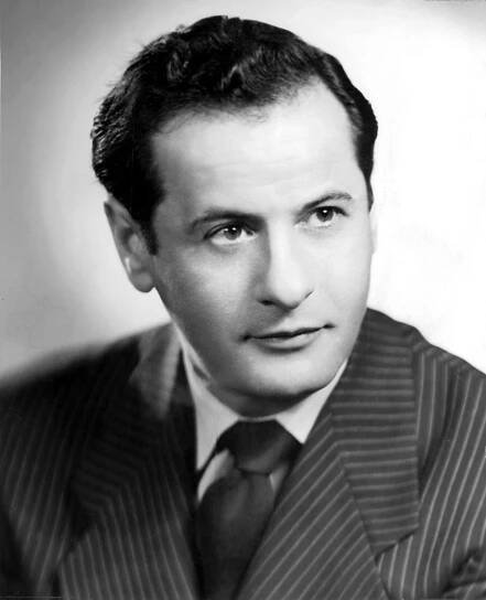 Eli Wallach, Multifaceted Actor on Stage and Screen, Dies at 98 - The New York Times