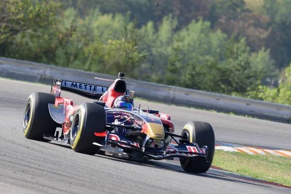 Masaryk Racing Days s BOSS GP ukončil letošní závodní sezonu brněnského okruhu