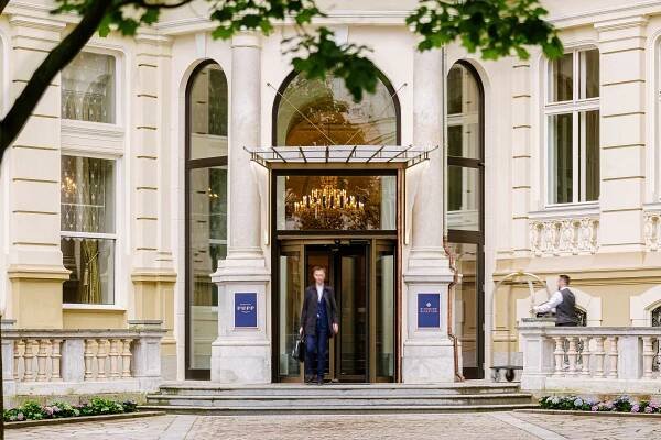 Ikona Karlových Varů hotel Pupp zavírá. A neví, kdy znovu otevře