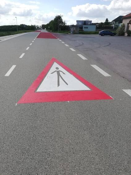 Vodorovné trvalé dopravní značení | VYZNAč, s.r.o.