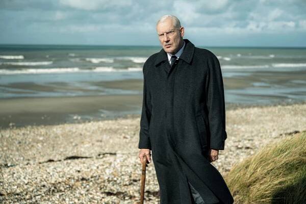 De Gaulle (2020) | Recenze - Uživatelské | ČSFD.cz