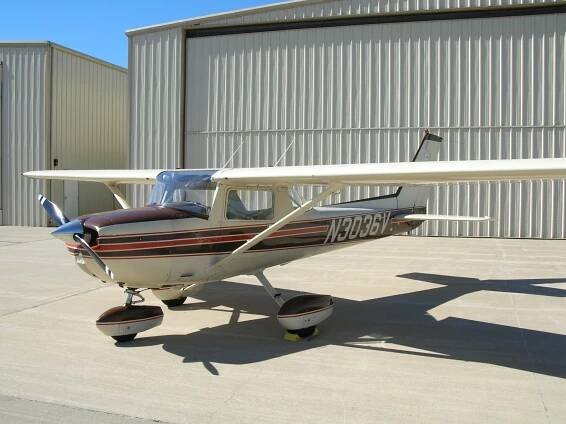 Cessna 182 for rent