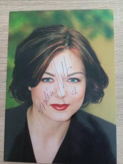 Pavlína Wolfová AUTOGRAM S FOTOGRAFIÍ - ORIGINÁL - Ostatní sběratelské předměty