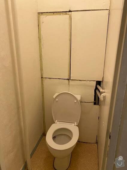 Umakartové WC.