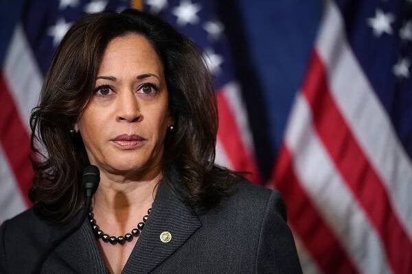 Kamala Harris signs book deal amid 2020 speculation