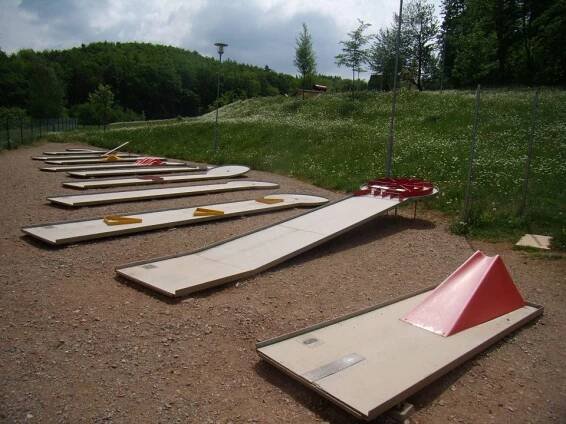 Minigolf Neslovice