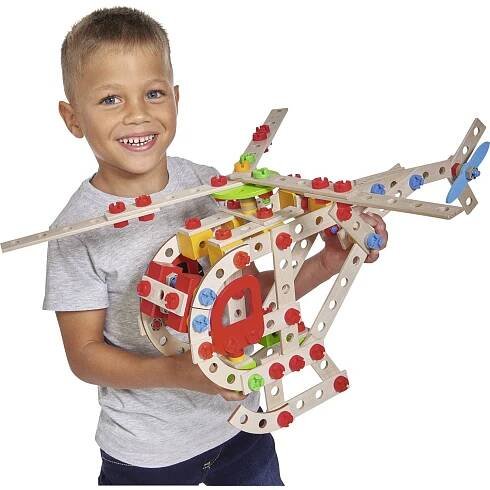 Eichhorn Constructor dřevěná stavebnice Constructor počet dílů: 225 počet modelů: 5 Věkové kategorie: od 6 let