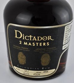Dictador 2 Masters 1979 Chateau d'Arche - flaša 1/237 investiční alkohol na prodej - Alkobazar.cz