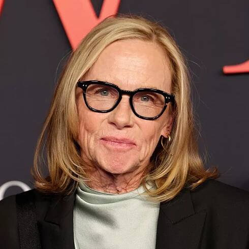 Weapons star Amy Madigan's life before becoming Aunt Gladys including very famous husband
