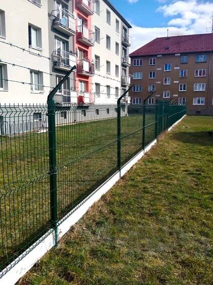 Bavolet hliníkový + PVC 60 x 40 mm, jednostranný