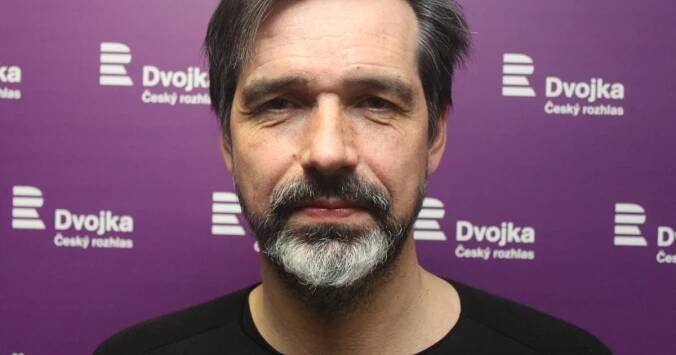 Profesor Pafko ho nejdřív odmítl. Dnes má být jeho nástupcem. Seznamte se, profesor Robert Lischke
