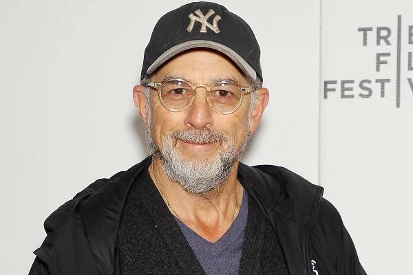 Richard Schiff