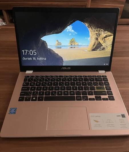 ASUS E510, růžová