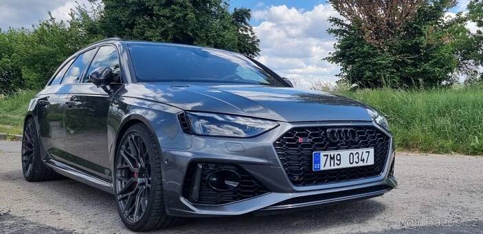 Audi RS4 B9,5 331 kW Daytona full, kovaná kola, DPH - Prostějov